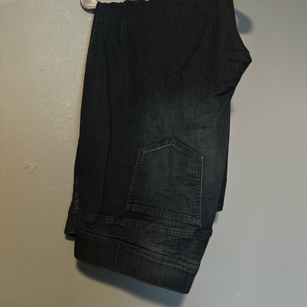 torrid lean jeans Dark Black Relaxed Jeans